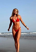 Lauryn Louise Davey